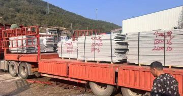 乌海 芝麻灰花岗岩光面毛板出货日常