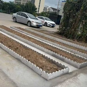 乌海 花边石、花围石、花园石安装效果