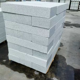 乌海 芝麻白两面荔枝面台阶石