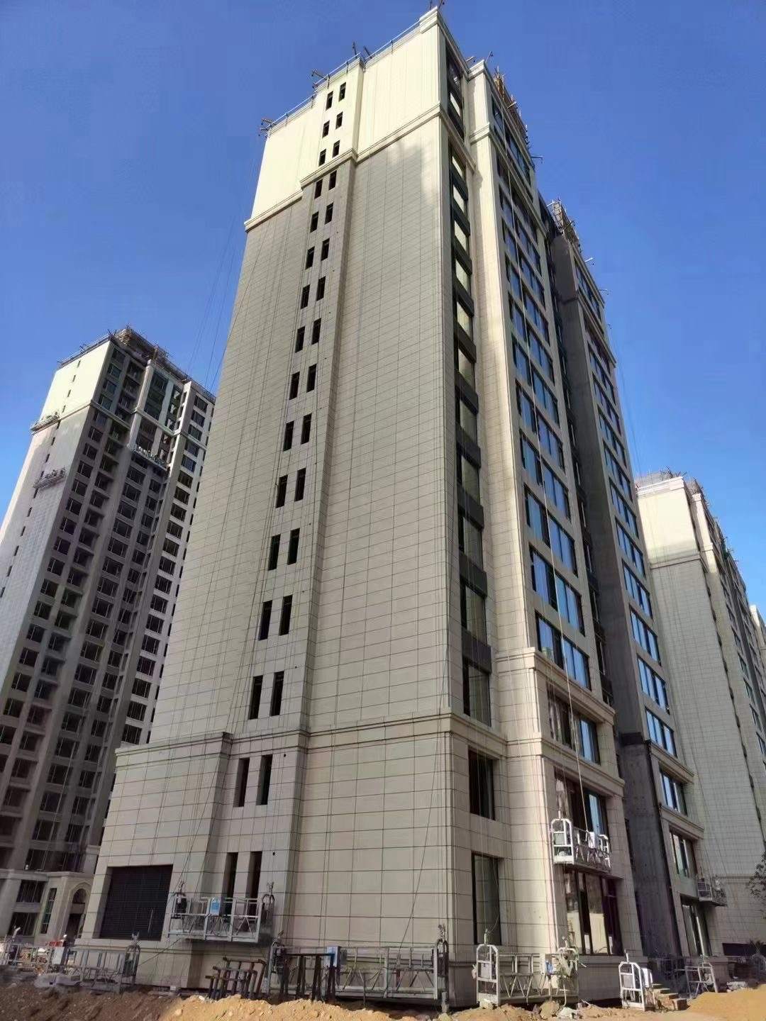 乌海黄金麻高端小区，外墙干挂