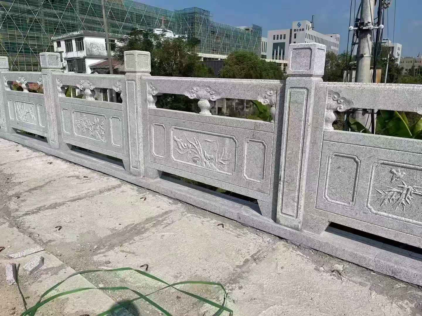 乌海 芝麻白栏杆